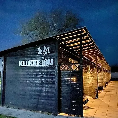 Klokkehoej Отель *